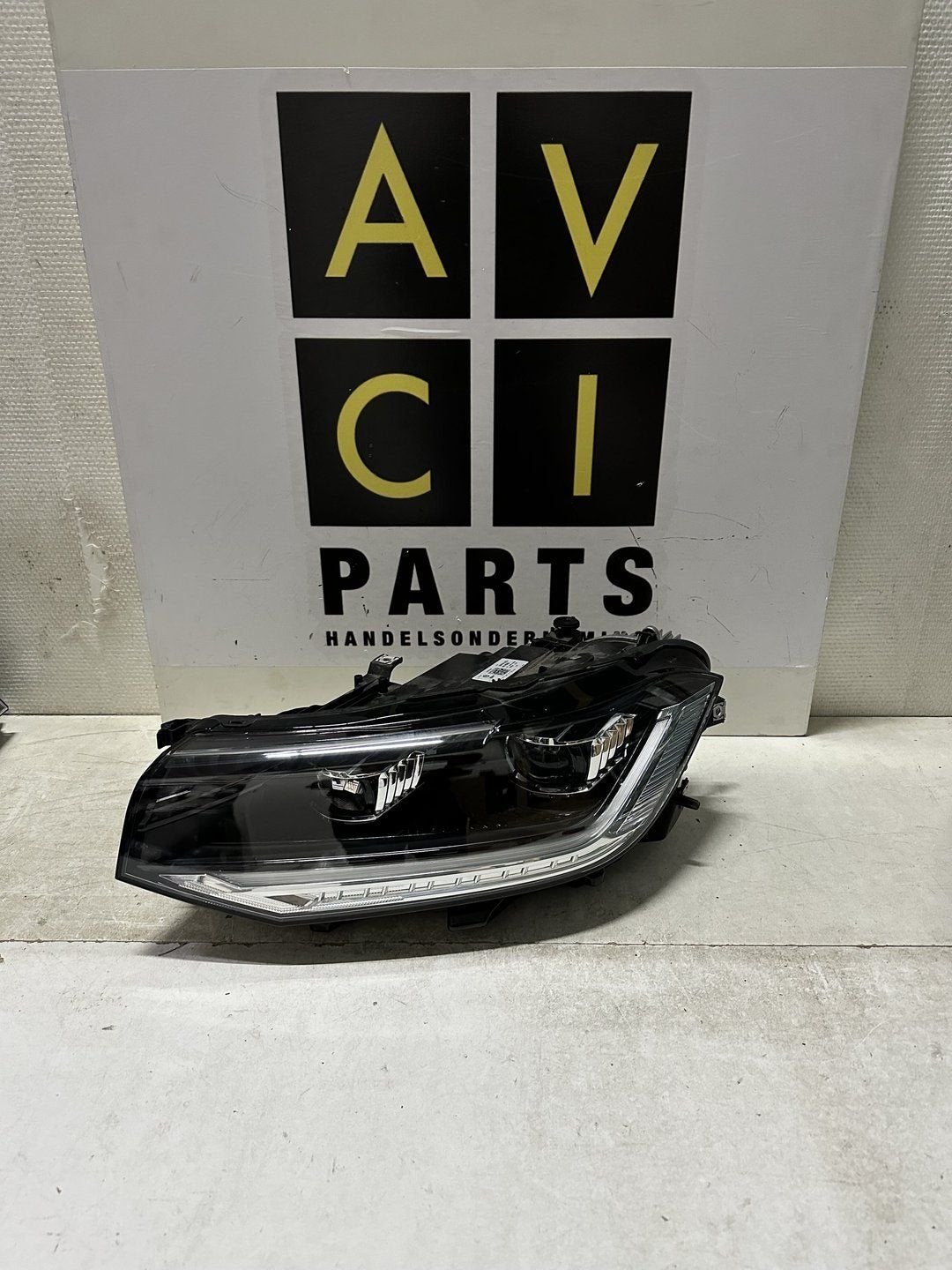 Koplamp VW T-cross 2GM941035B Full Led Links COMPMEET, Gebruikt, -, Volkswagen, -