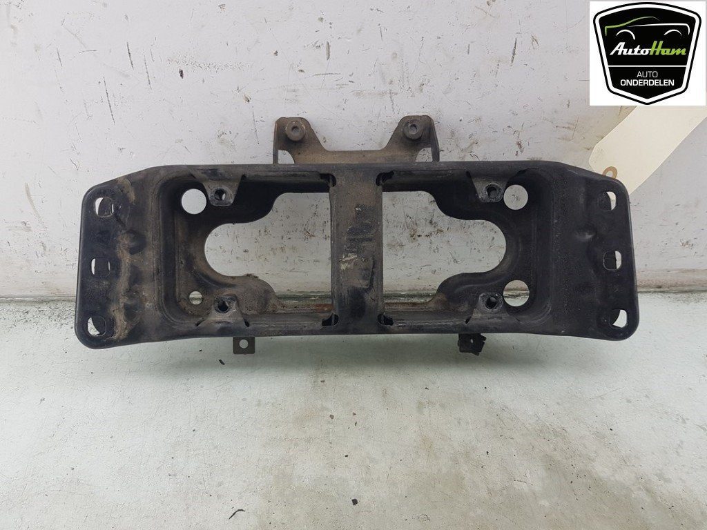VERSNELLINGSBAKSTEUN Porsche Panamera (971G), Dhr. J. Ham, Gebruikt, Administratie@autoham.nl, Porsche