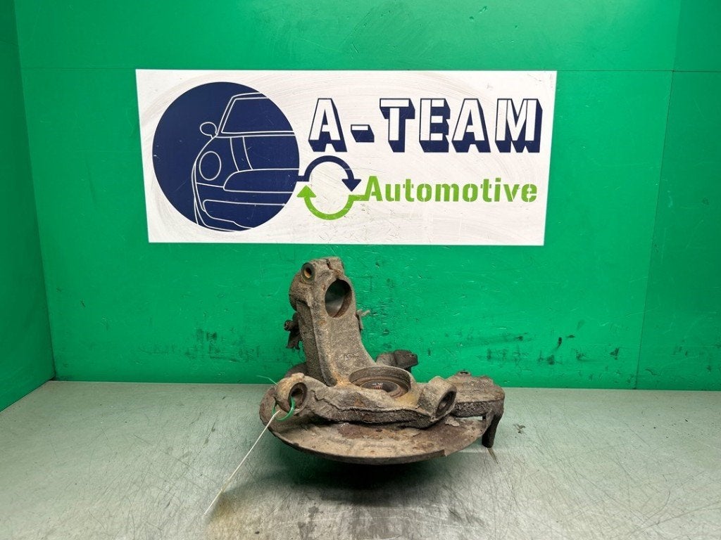 FUSEE AVANT GAUCHE Skoda Fabia II (5J) (01-2006/12-2014), Utilisé, Info@skoda-auto.de, Skoda, Max-Planck-Straße  3-5
64331  Weiterstadt, DE