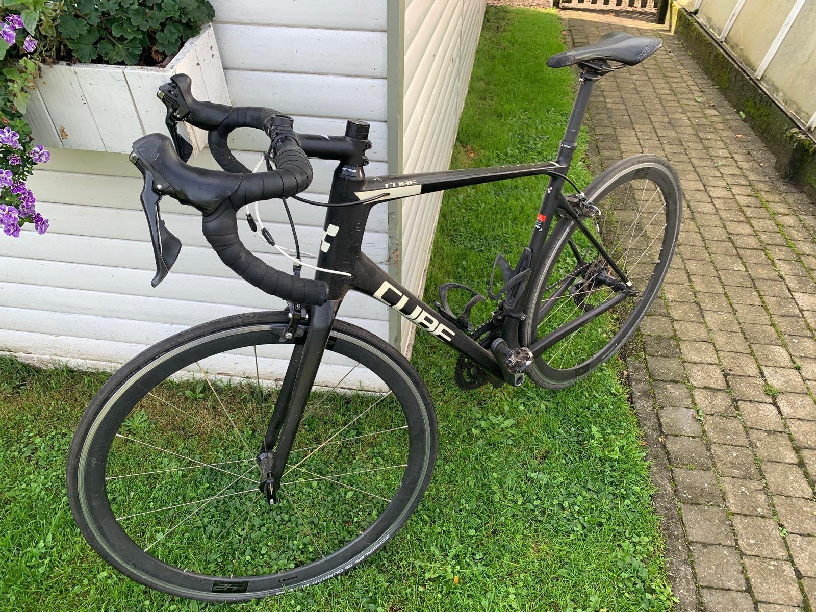 Fiets + 2 reservewielen, Ophalen, Zo goed als nieuw