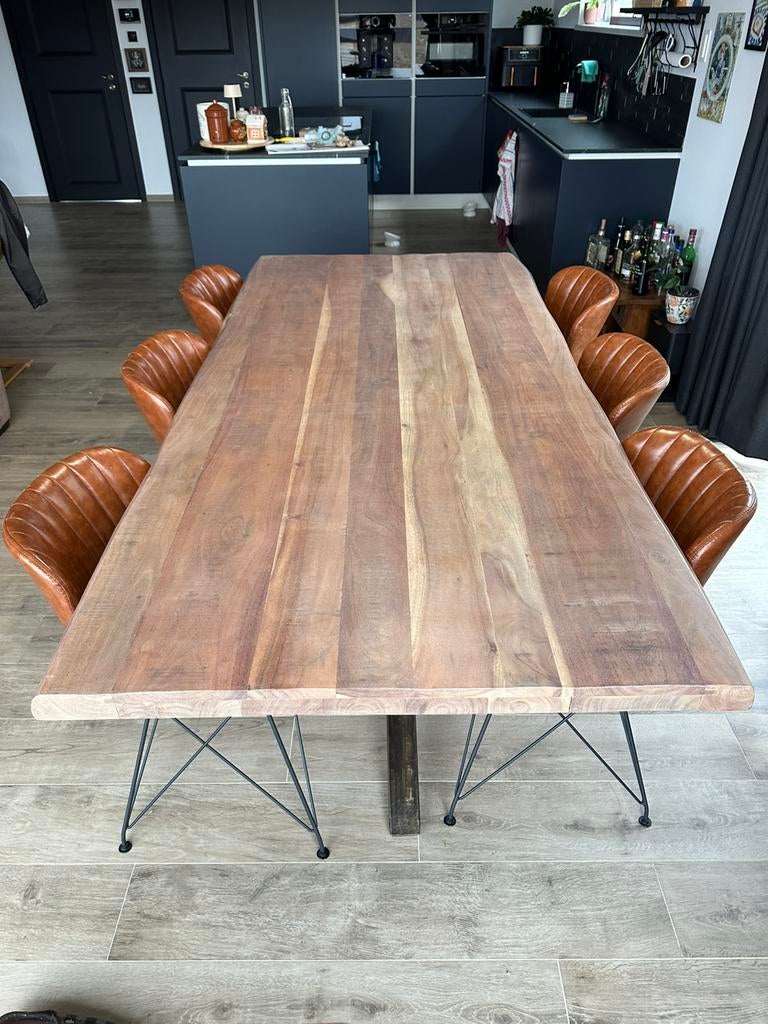 Boomstamtafel acacia, Huis en Inrichting, Tafels | Eettafels, Ophalen, Zo goed als nieuw