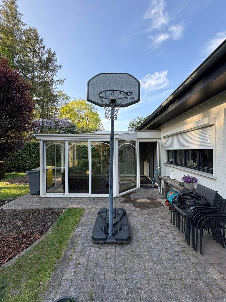 Basketbalring verstelbaar, Ophalen, Zo goed als nieuw