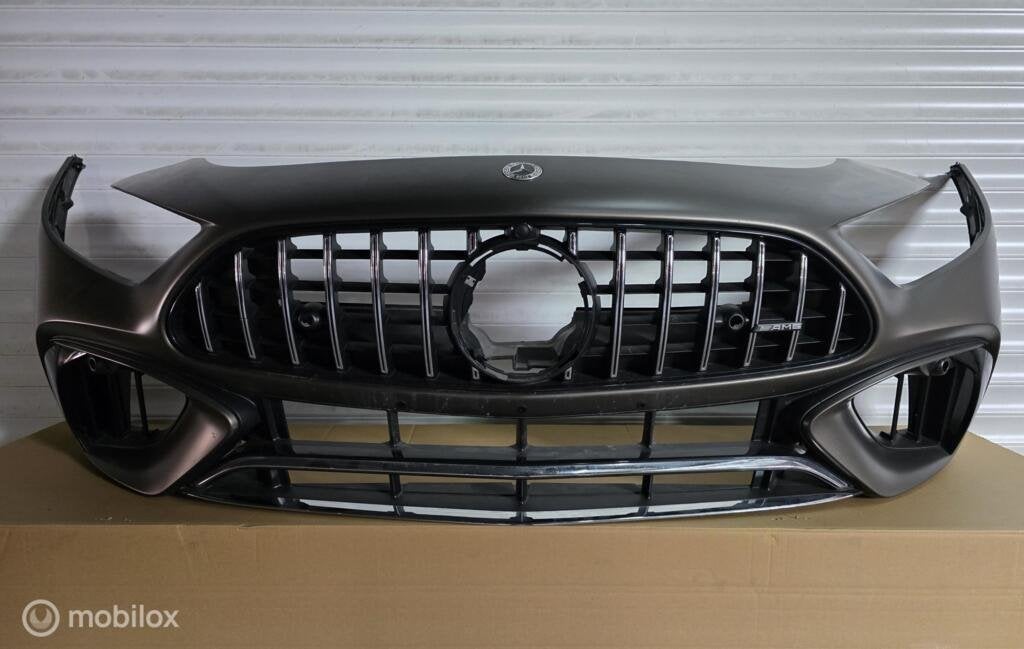Mercedes SL 63 Bumper voor AMG W232 A2328858100, Auto-onderdelen, Gebruikt, Voor, Ophalen of Verzenden, Bumper