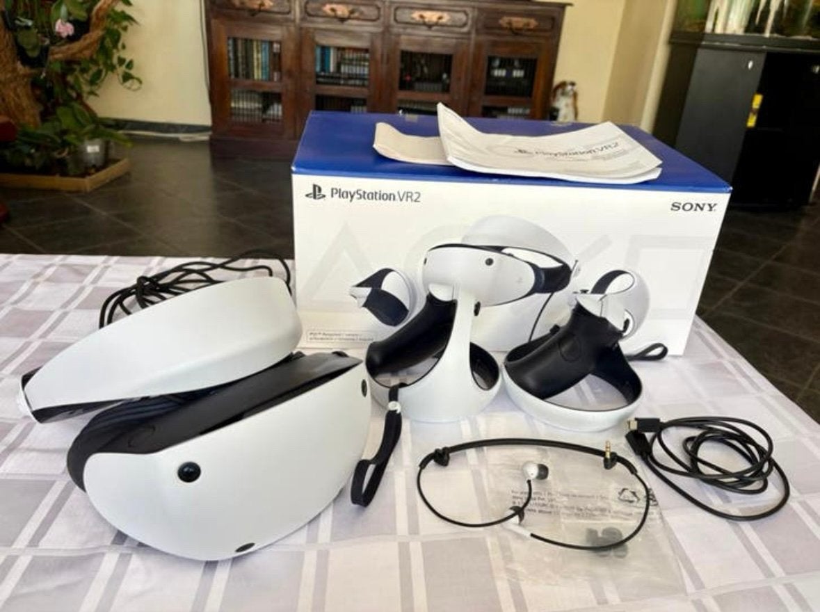 Sony Ps VR2 met doos en boekjes! Vaste prijs!, Games en Spelcomputers, Ophalen, Zo goed als nieuw