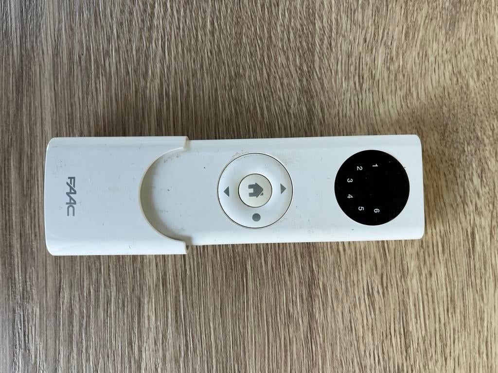 Handzender faac, Doe-het-zelf en Bouw, Ophalen of Verzenden, Zo goed als nieuw