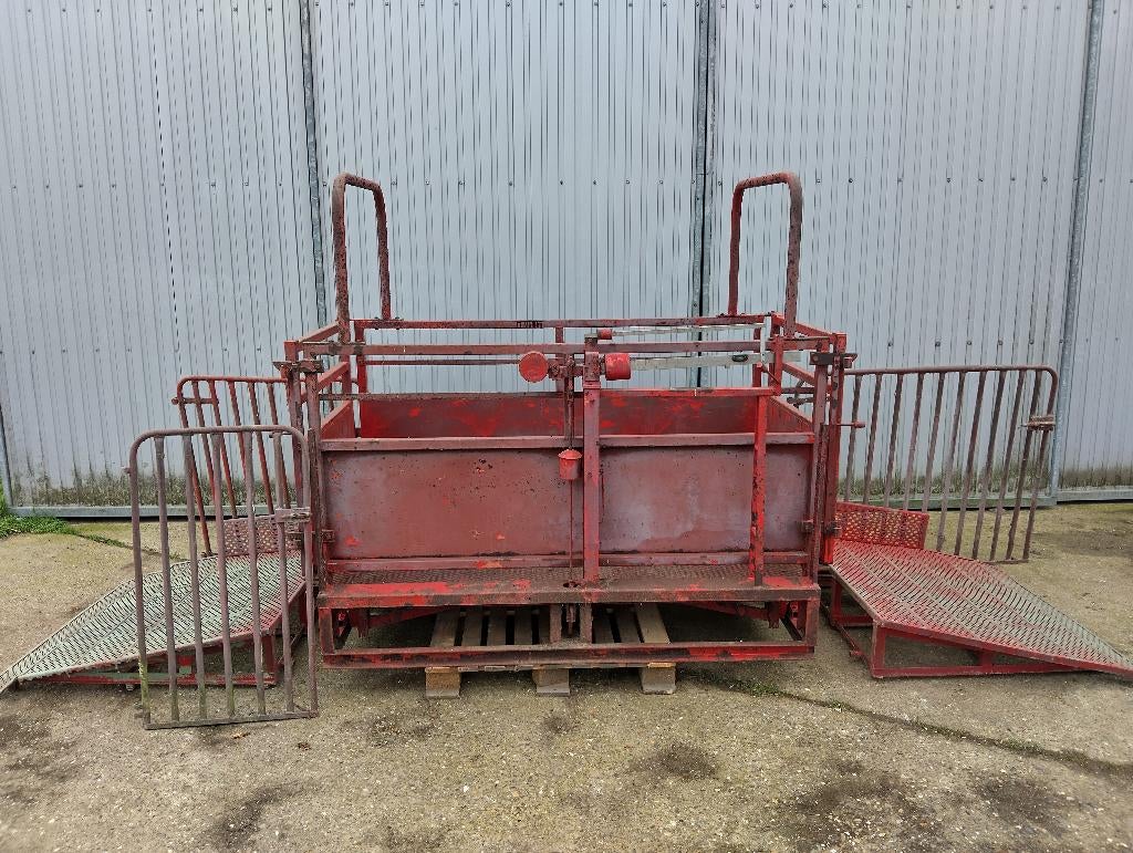 Veebascule 1000 kg, Zakelijke goederen, Ophalen, Veehouderij, Stalinrichting
