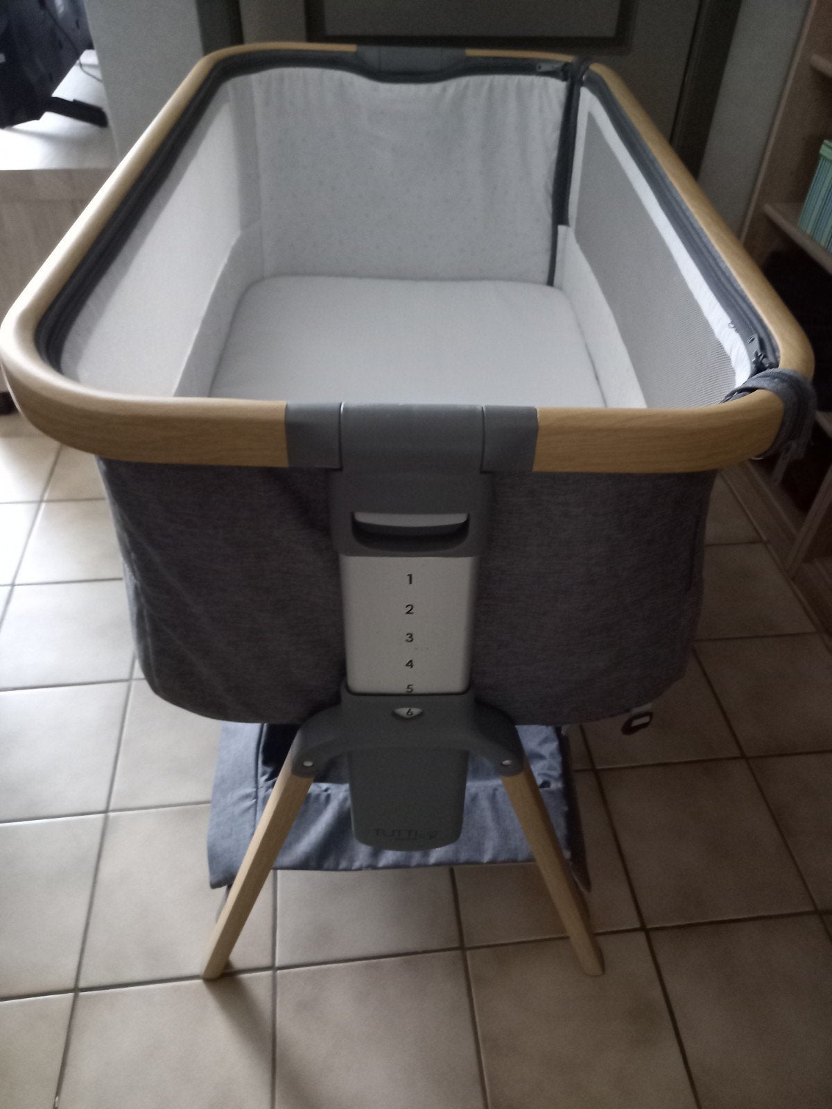 Co sleeper TUTTI bambini zo goed als nieuw, Ophalen