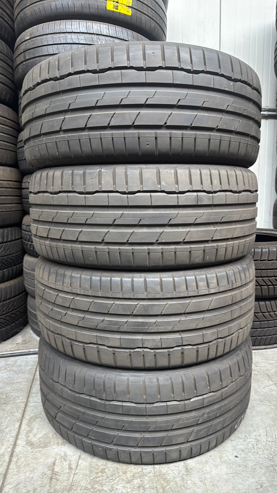Pneus d'été 2454020 245/40/20 245/40R20 de la marque Hankook, Enlèvement