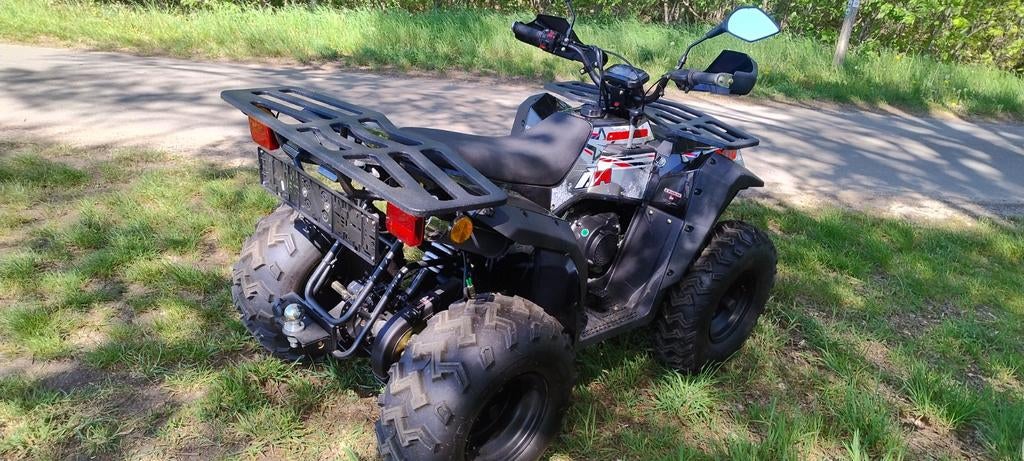 Mooie quad commander 200cc  met kenteken