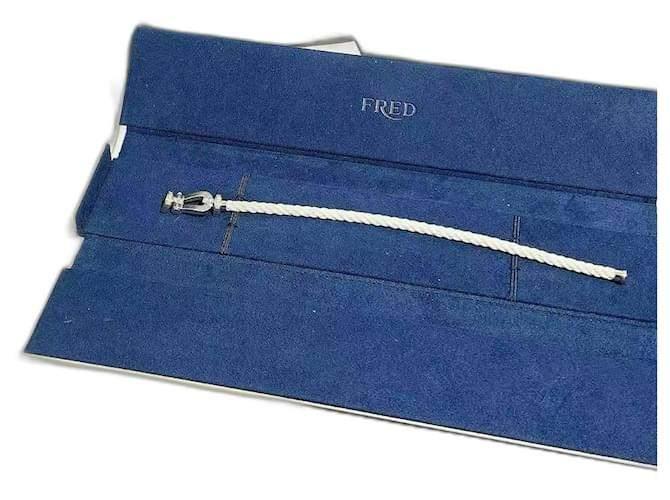 Splinternieuwe FRED Force 10 Bracelet Armband NIEUW MET DOOS, Neuf, Enlèvement ou Envoi, Bleu, Acier