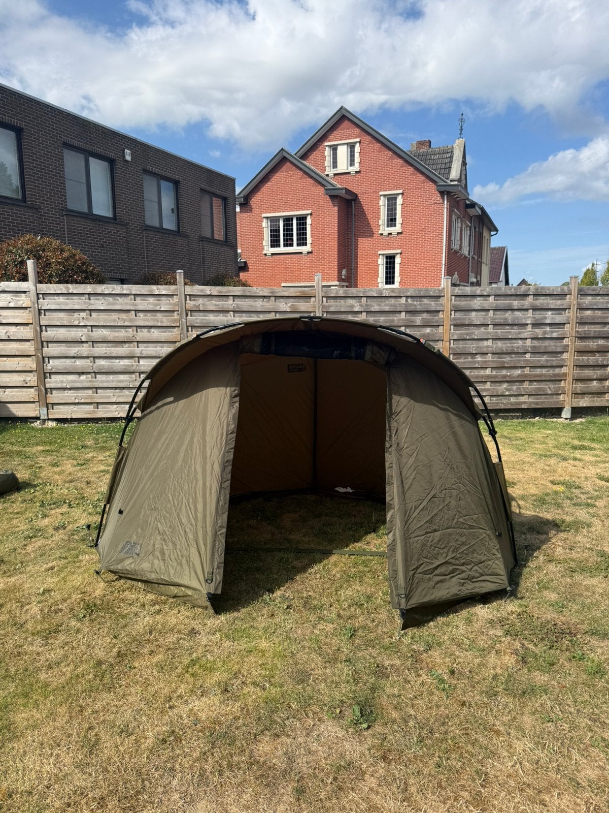 Fox eos 1 man bivvy, Enlèvement, Comme neuf