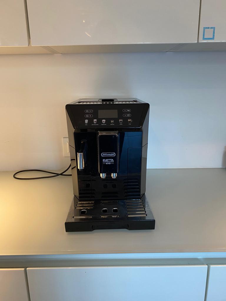 Machine à espresso Delonghi Eletta Cappuccino Evo, Ophalen, Afneembaar waterreservoir, Gebruikt, Espresso apparaat