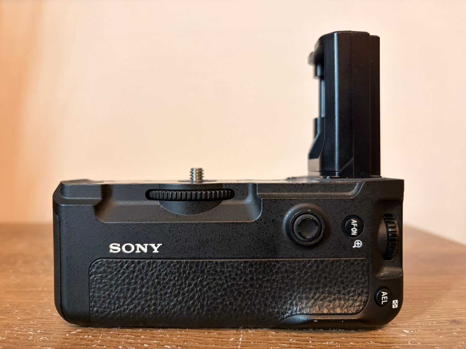 Sony - Vertical Battery Grip, TV, Hi-fi & Vidéo, Comme neuf, Sony