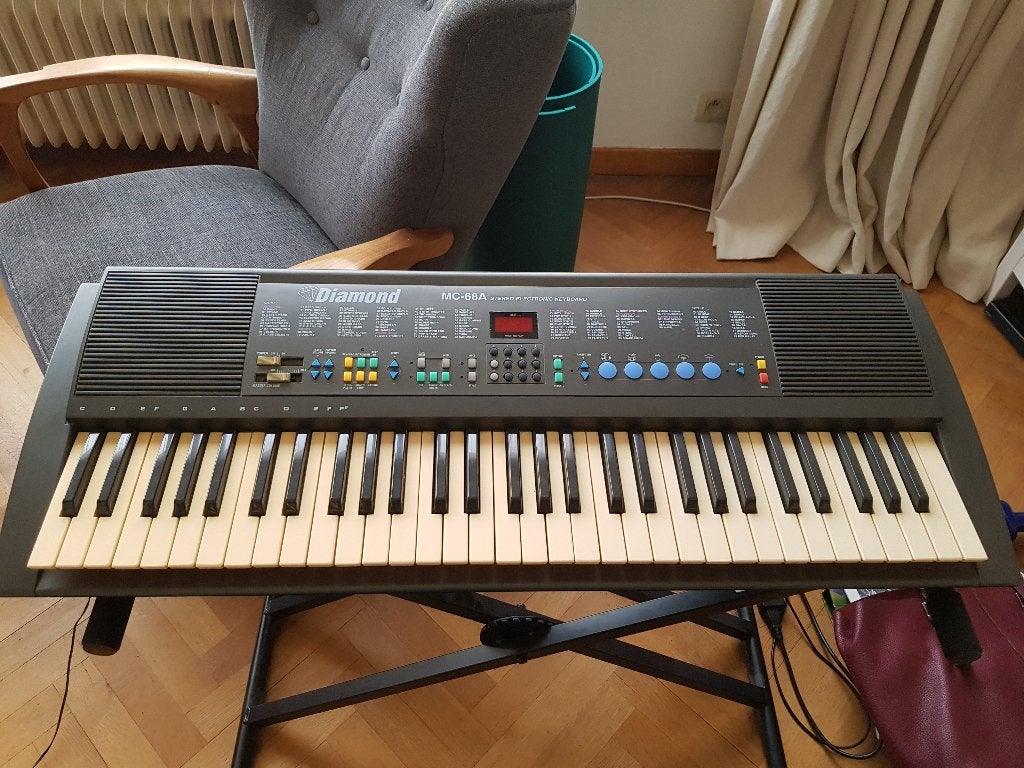 Diamond MC-68A keyboard, Muziek en Instrumenten, Midi-aansluiting, Ophalen, Overige merken, 61 toetsen