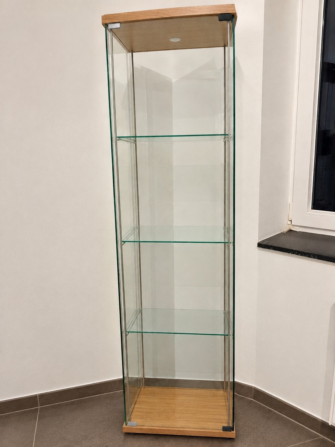Nieuw glazen kast, Huis en Inrichting, Ophalen