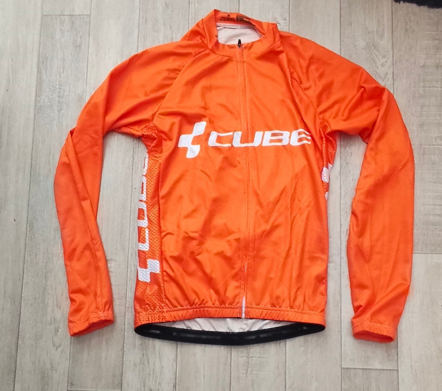 veste mi-saison Cube, Enlèvement, M