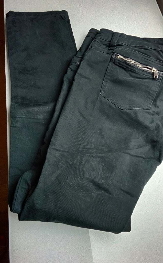 zwarte broek maat 38, Kleding | Dames, Broeken en Pantalons, Zwart, Lang, Gedragen, Ophalen