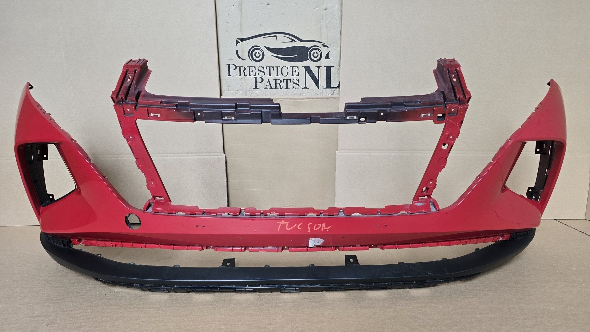 VOORBUMPER HYUNDAI TUCSON 4 IV ORIGINEEL BUMPER bj.2020-2024, Gebruikt, -, Voor, Ophalen of Verzenden