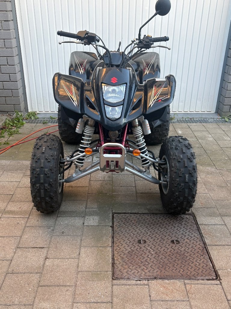 Suzuki ltz 400, Motoren, 400 cc