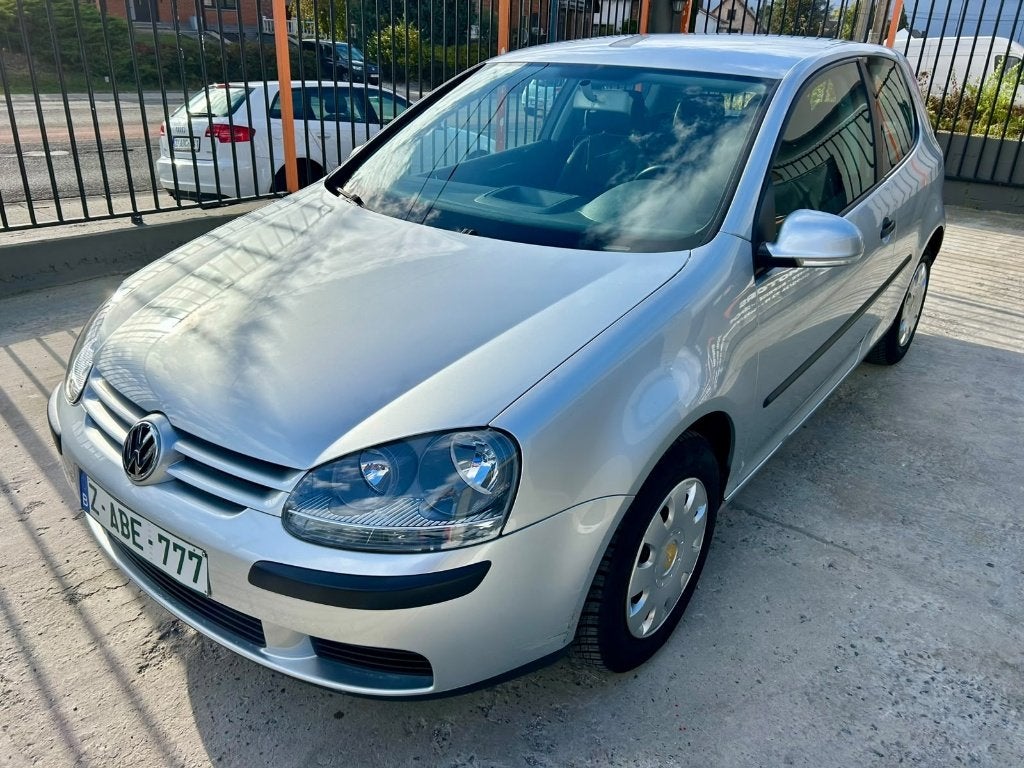 Volkswagen golf  ** 28.000km ** garanties 12 mois **, Argent ou Gris, Achat, 139 g/km, Entreprise