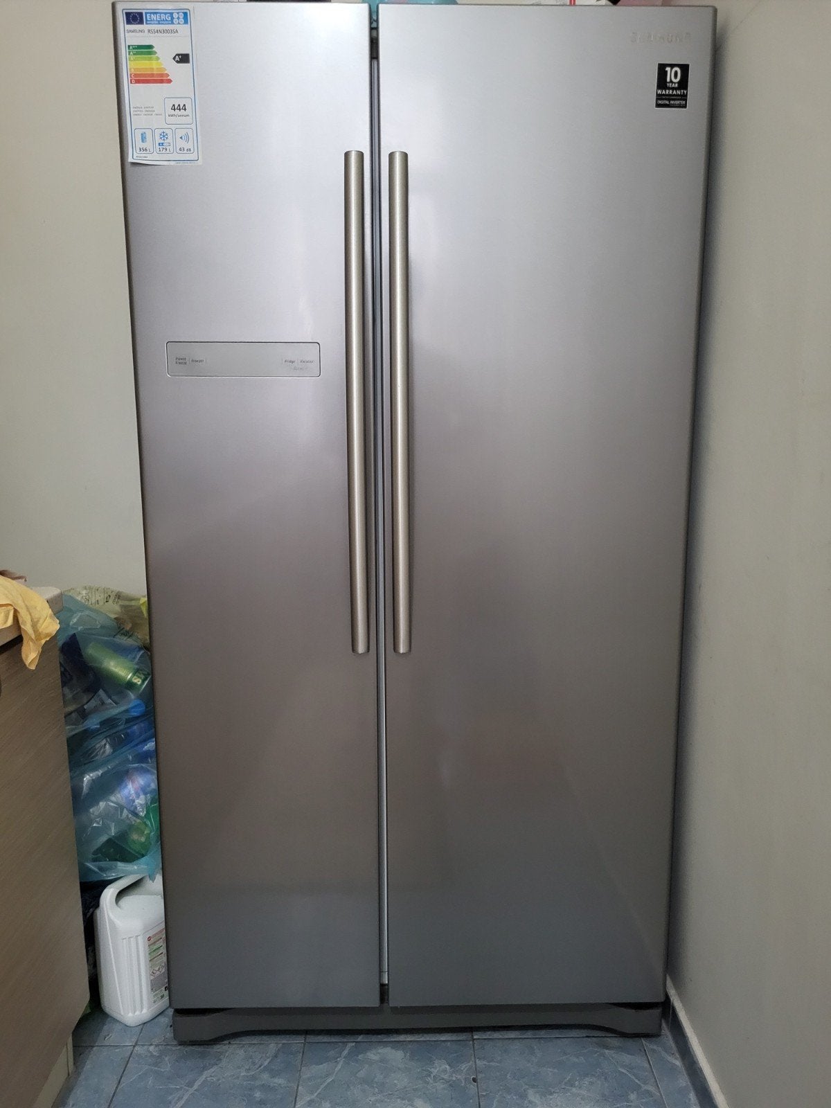 Frigo doublé port  SAMSUNG RS54N3003SA  

A+++

A++

A

B

C, Electroménager, Enlèvement, Comme neuf