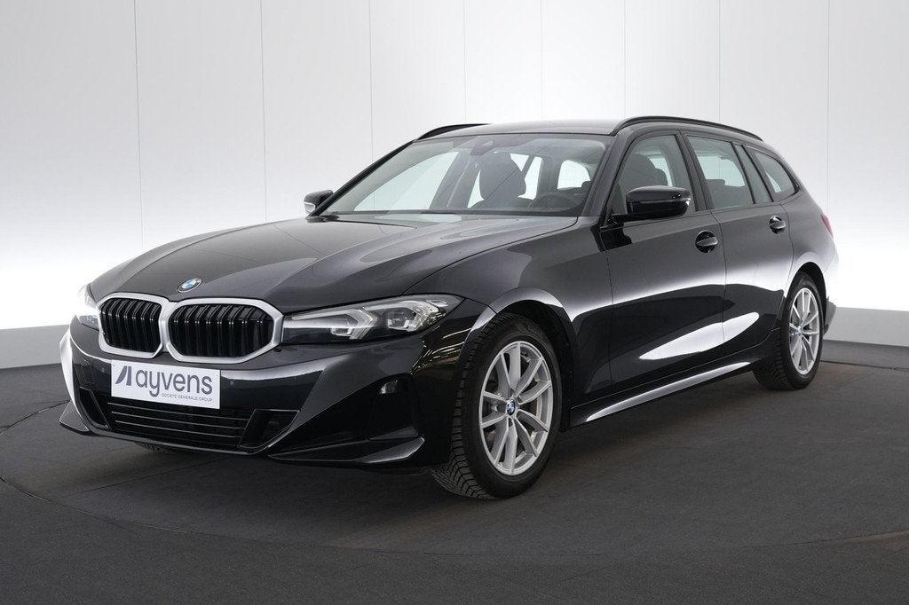 (2DAK922) BMW 3 TOURING, Auto's, Euro 6, 136 pk, https://public.car-pass.be/vhr/9c3e1539-4a04-4ec2-b42b-3e46dc87d00d, Zwart