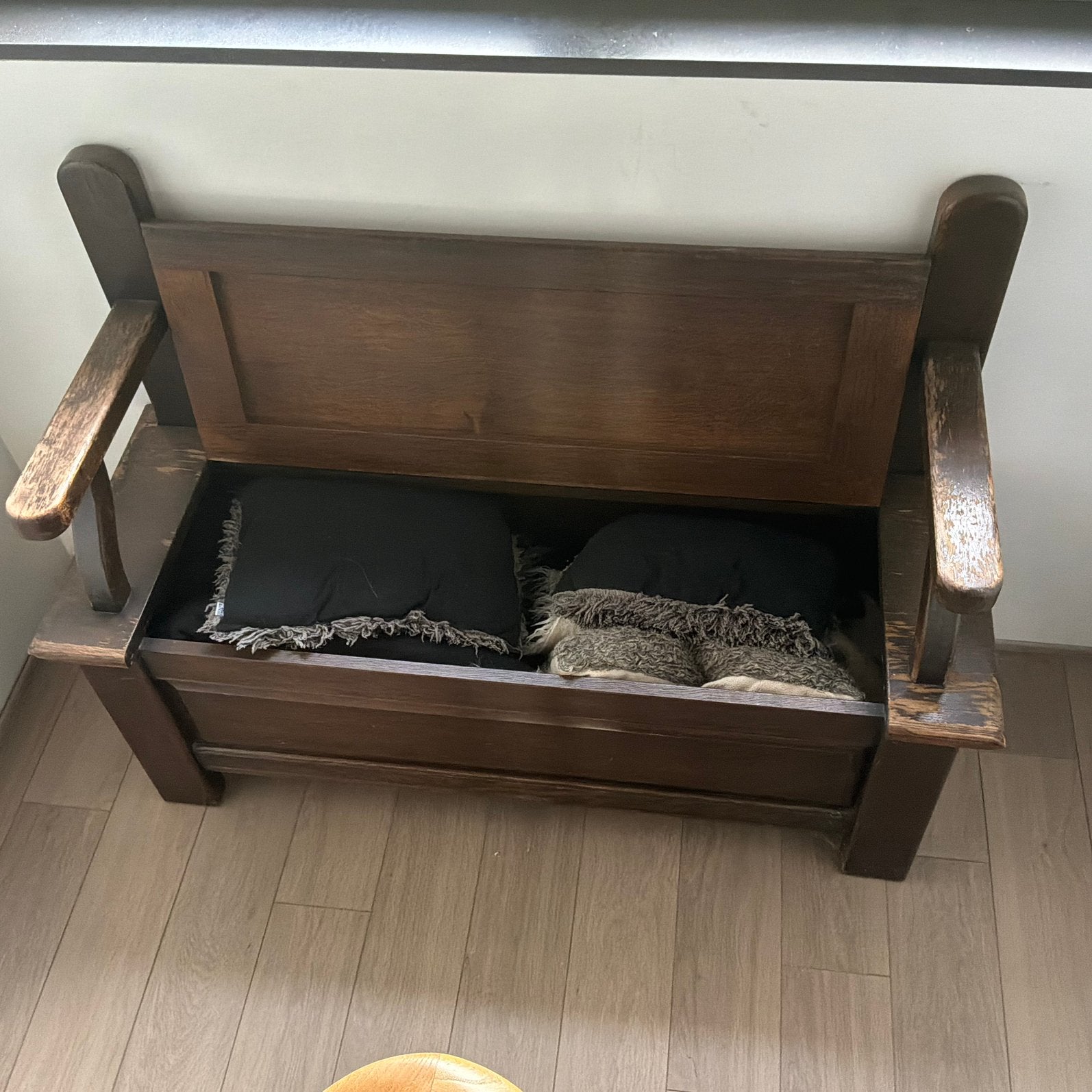 Houten zitbank, Animaux & Accessoires, Paniers pour chiens, Enlèvement, Utilisé