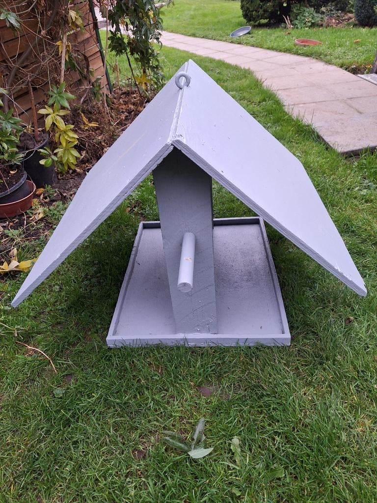 HUIS EN VOGELBAK, Ophalen, Gebruikt