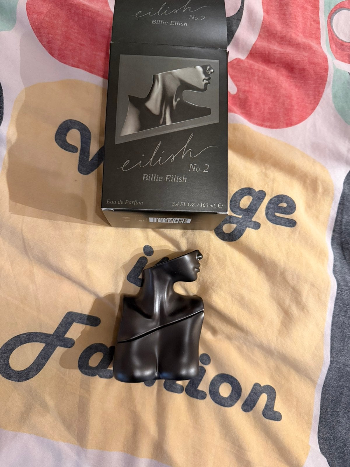 Parfum billie elish, Ophalen of Verzenden, Zo goed als nieuw