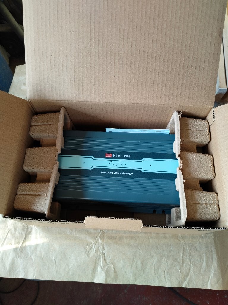 Omvormer 12V/230V, Ophalen, Nieuw