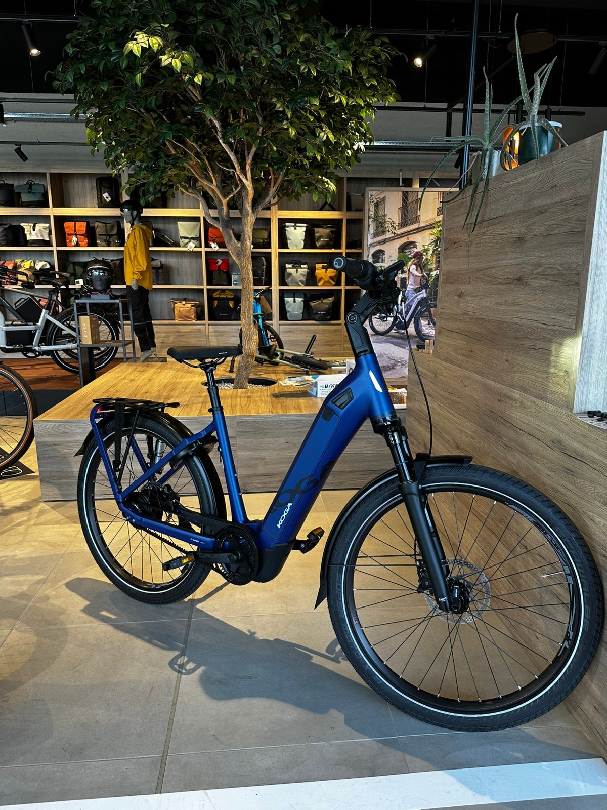 Koga e-xite showroom model maat 48, Fietsen en Brommers, Elektrische fietsen, Ophalen, Nieuw