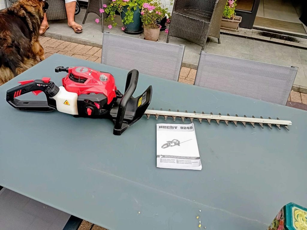 2takt heggenschaar Hecht, Tuin en Terras, Ophalen of Verzenden, Zo goed als nieuw