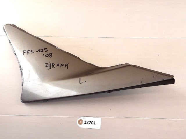FES125 Silverwing 2007 - 2017 Honda Kuipdeel D1-34733, Motos