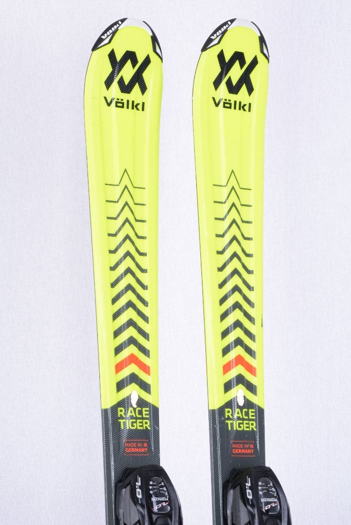 Skis VOLKL pour enfants 80 ; 100 ; 110 ; 120 ; 130 ; 140 ;, Autres marques, Carving, Skis, Utilisé