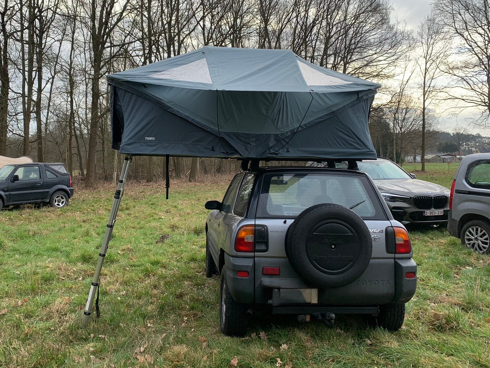Daktent Thule Approach M 2dehands, Caravans en Kamperen, Ophalen, Zo goed als nieuw