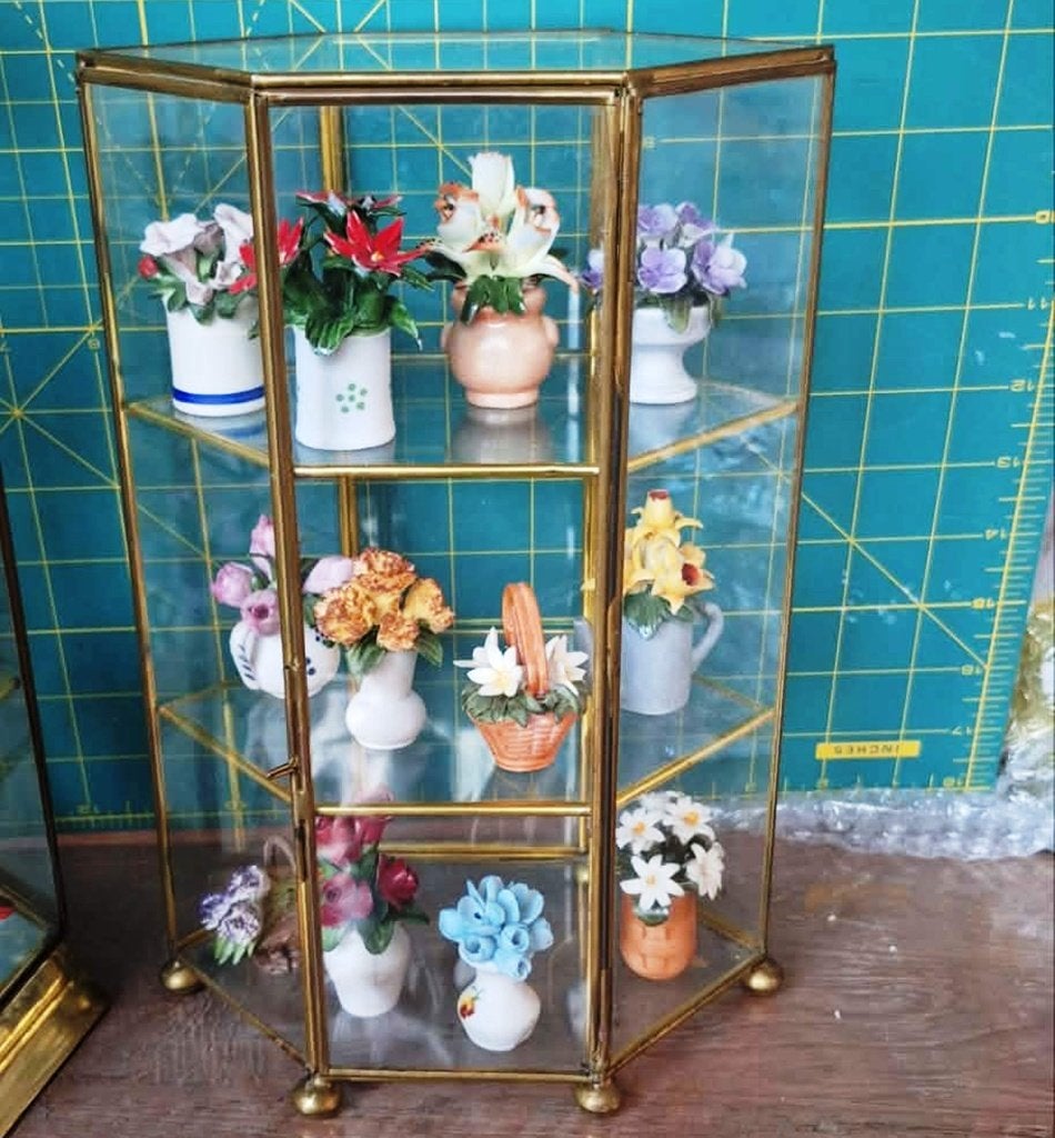 vitrine avec 12 bouquets porcelaine Franklin Mint, Enlèvement