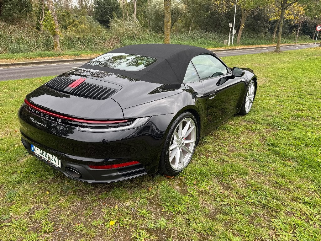 PORSCHE 992 Carrera 2S. 2020 full in topstaat btw in, Auto's, Automaat, Achterwielaandrijving, Cabriolet, Zwart