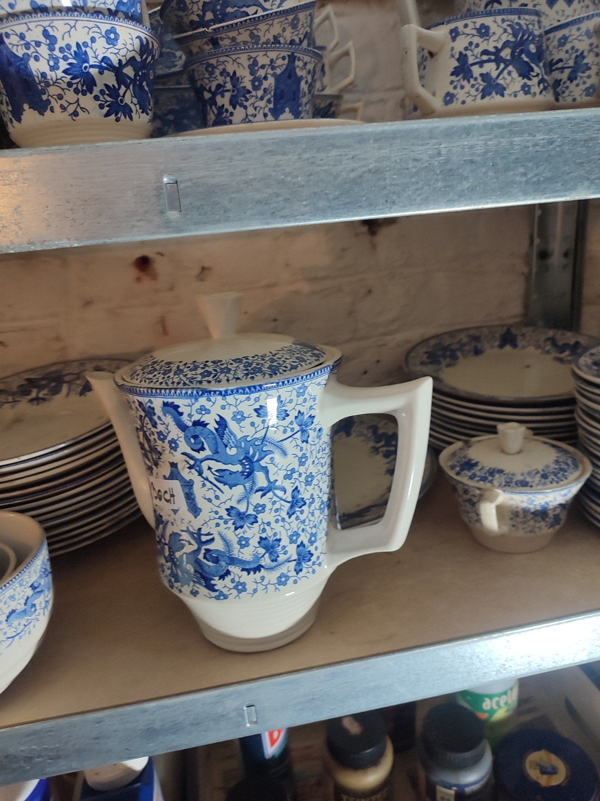 v gros lot de vaisselle boch 2 cafetières plats sucriers etc, Enlèvement