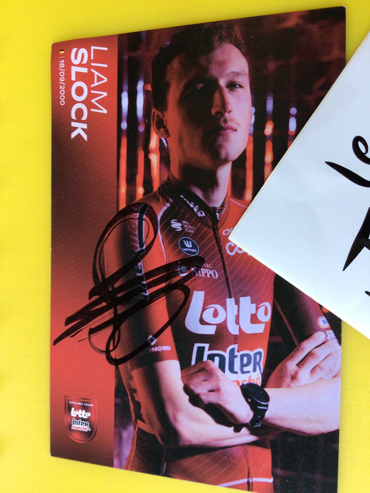 Wielerkaart 2026 team lotto liam slock signe, Sports & Fitness, Cyclisme, Envoi, Comme neuf