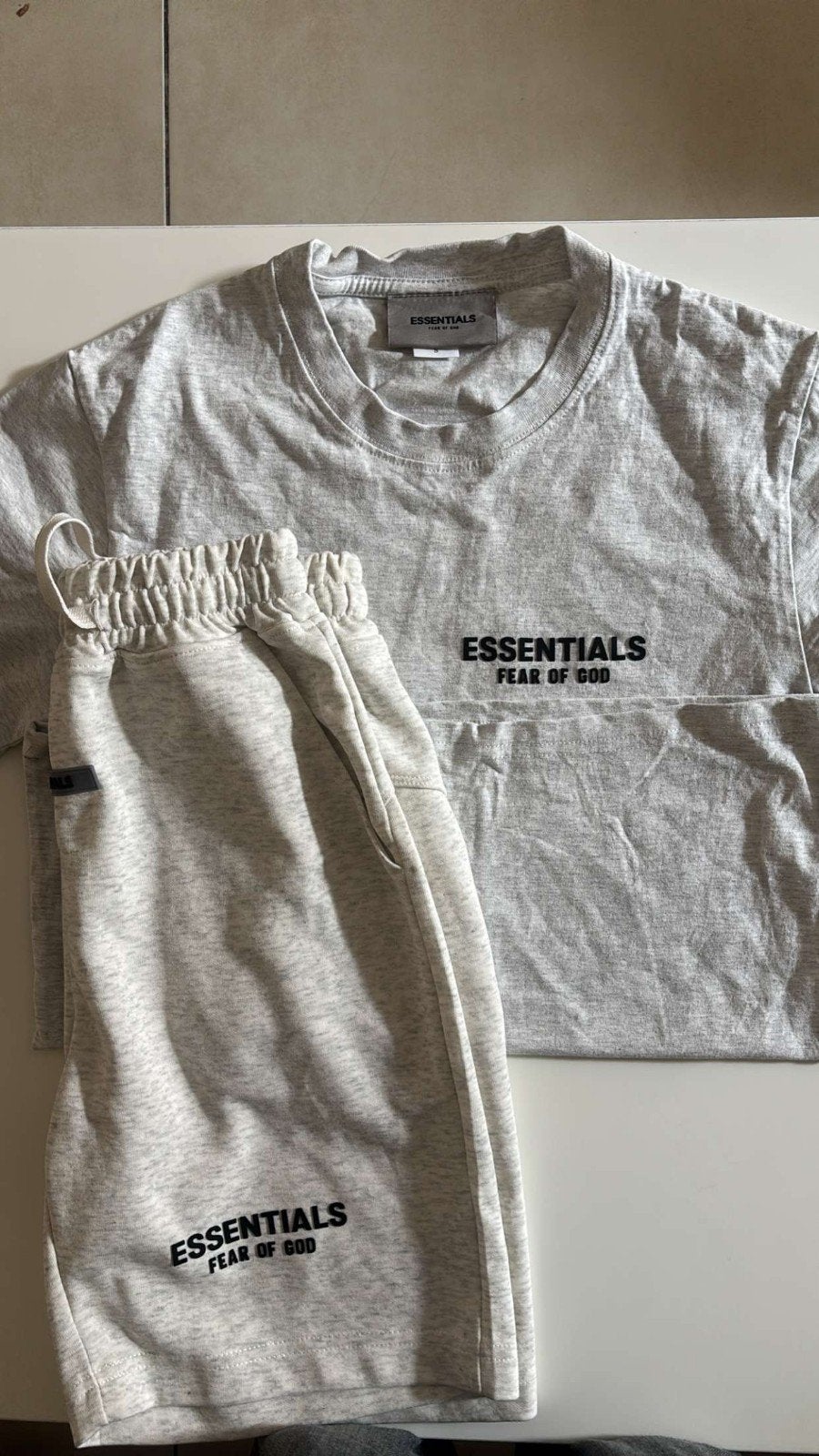 essentials set, Kleding | Heren, Heren-kledingpakketten, Ophalen of Verzenden, Nieuw, Maat 46 (S) of kleiner