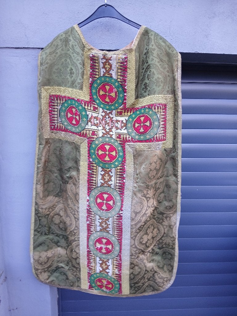 Toge ecclésiastique pour messe, Enlèvement ou Envoi