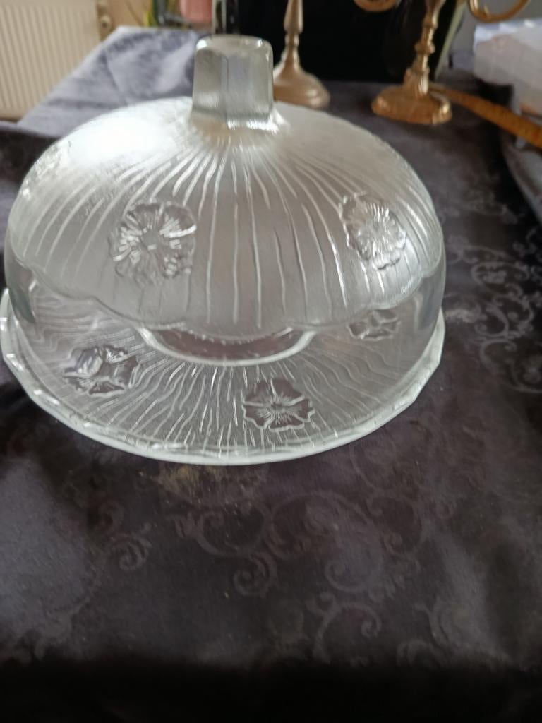 Vintage glazen kaasstolp, Ophalen