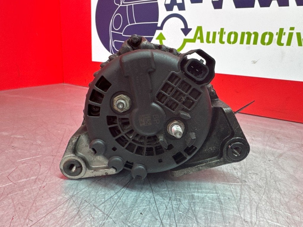 ALTERNATEUR Opel Astra J (PC6 / PD6 / PE6 / PF6), Opel, Opel Automobile GmbH, Utilisé, Kontakt-opel@opel.com
