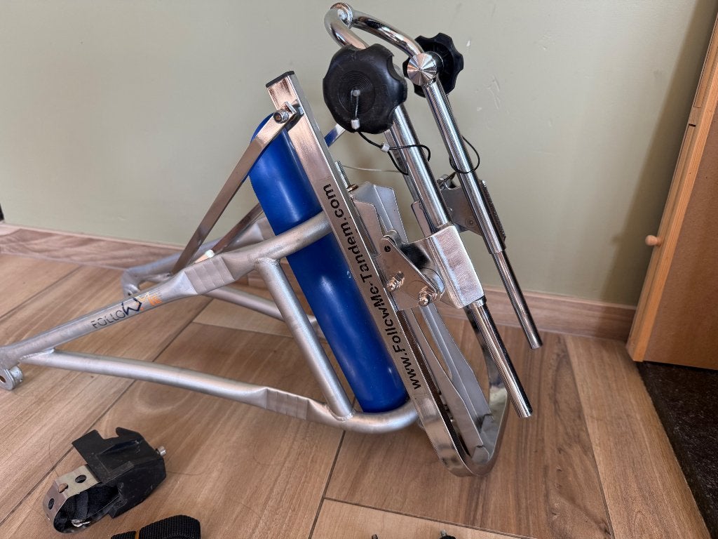 Suivez-moi, Enlèvement ou Envoi, Pliable, 20 à 40 kg, Comme neuf