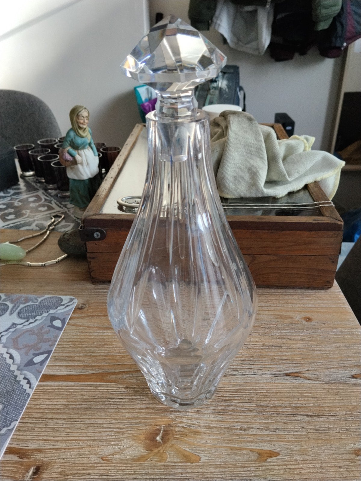 Carafe, Ophalen