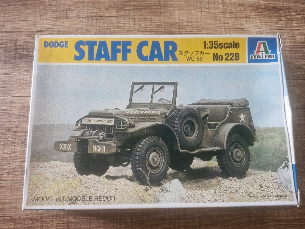 Italeri 1/35 Dodge WC 56 Staff Car, Hobby en Vrije tijd, Modelbouw | Auto's en Voertuigen, 1:32 tot 1:50, Nieuw, Ophalen of Verzenden