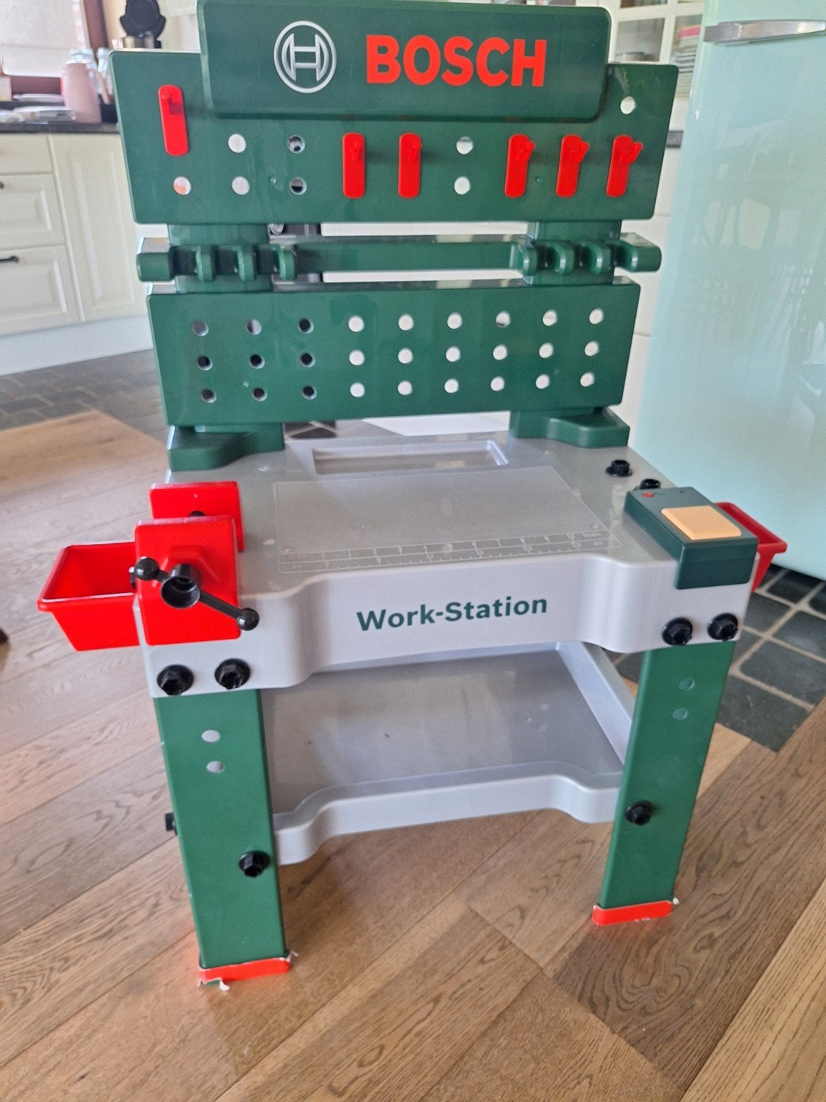 Werkbank kind BOSCH, Ophalen