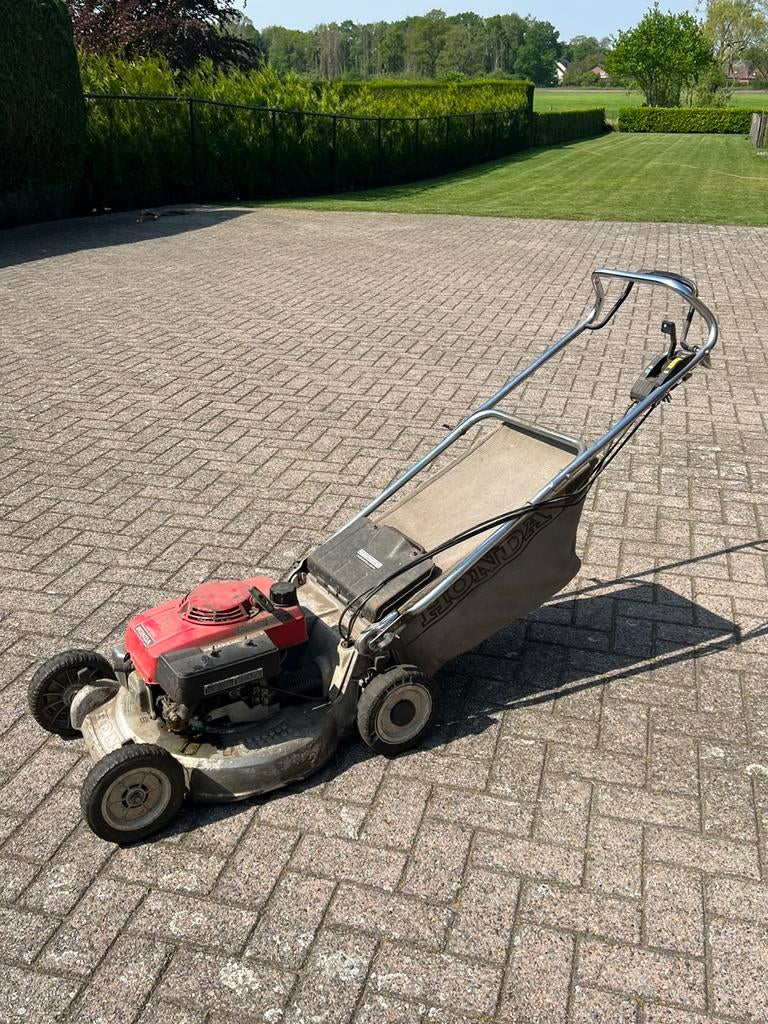Grasmaaier (HONDA) te koop, Ophalen, Zo goed als nieuw