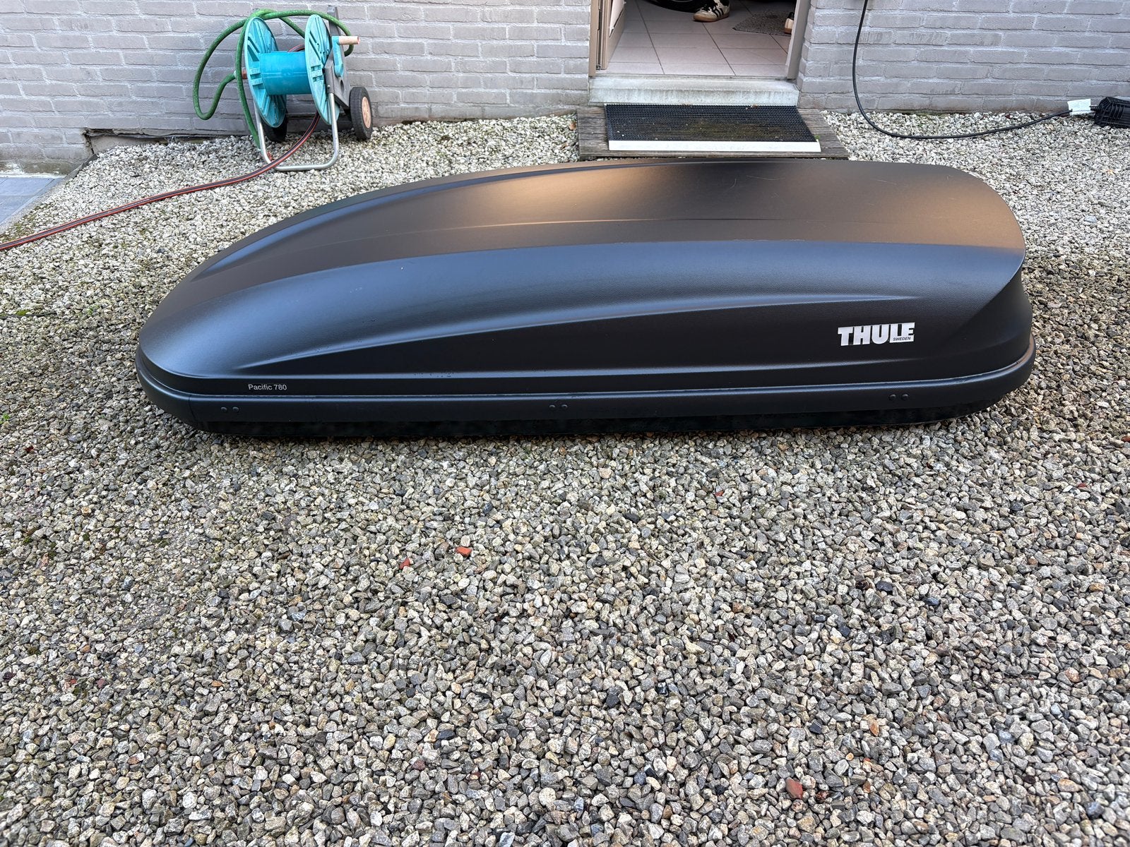Thule pacific 780 dakkoffer antraciet mat, Enlèvement, Comme neuf