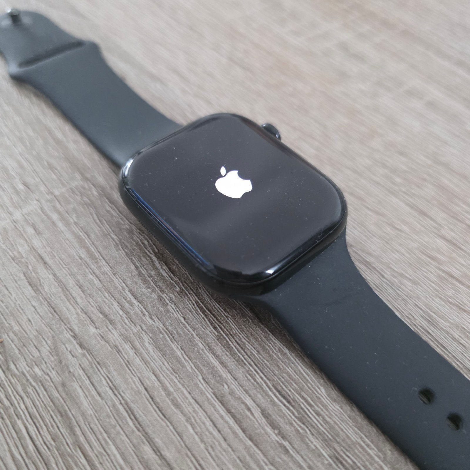 Apple Watch Series 10 46mm Cellular Jet Black, Handtassen en Accessoires, Smartwatches, Ophalen